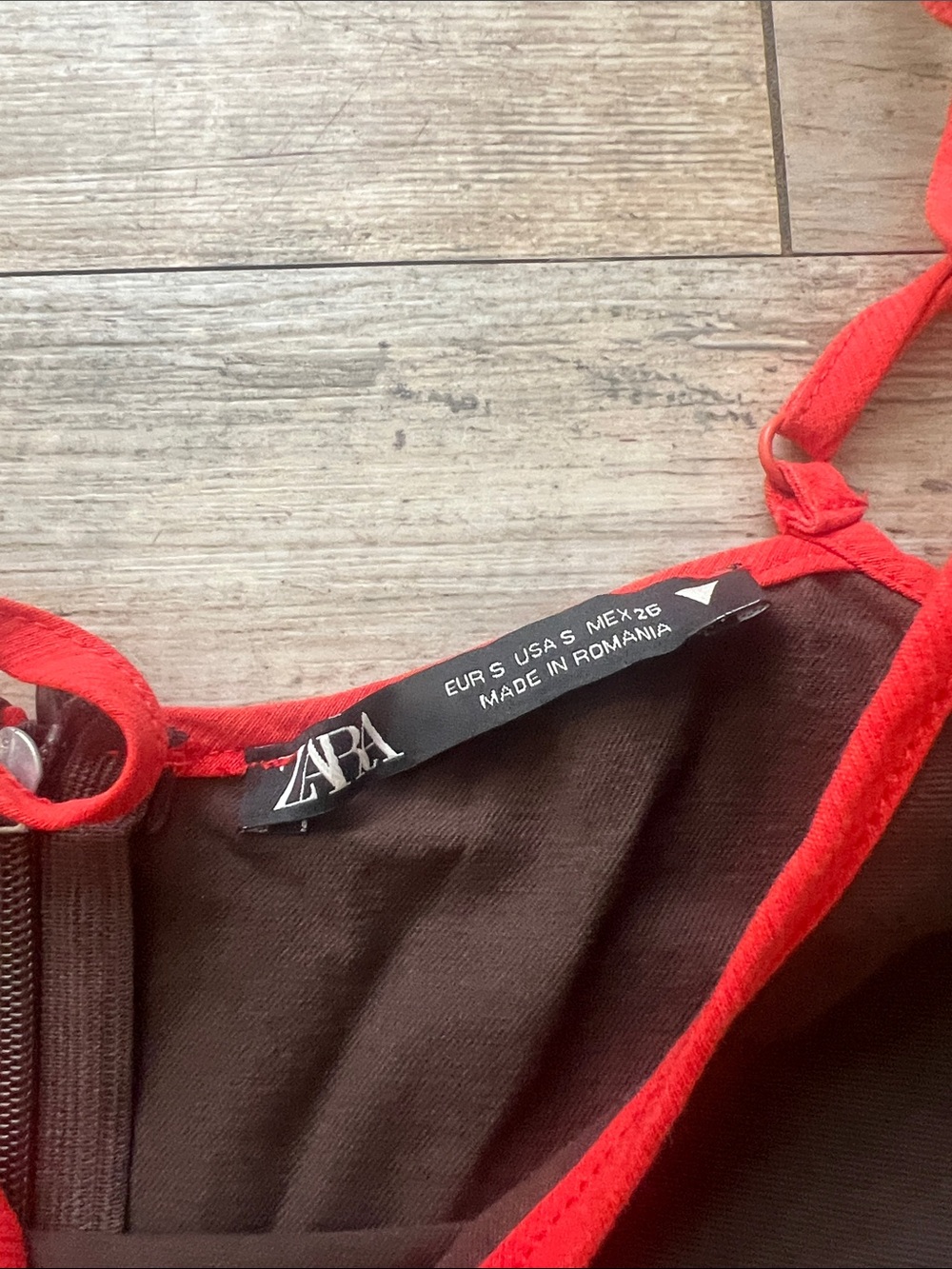 Zara’s Women’s Brown Slip Dress with Red Trim - Picture 2 of 5